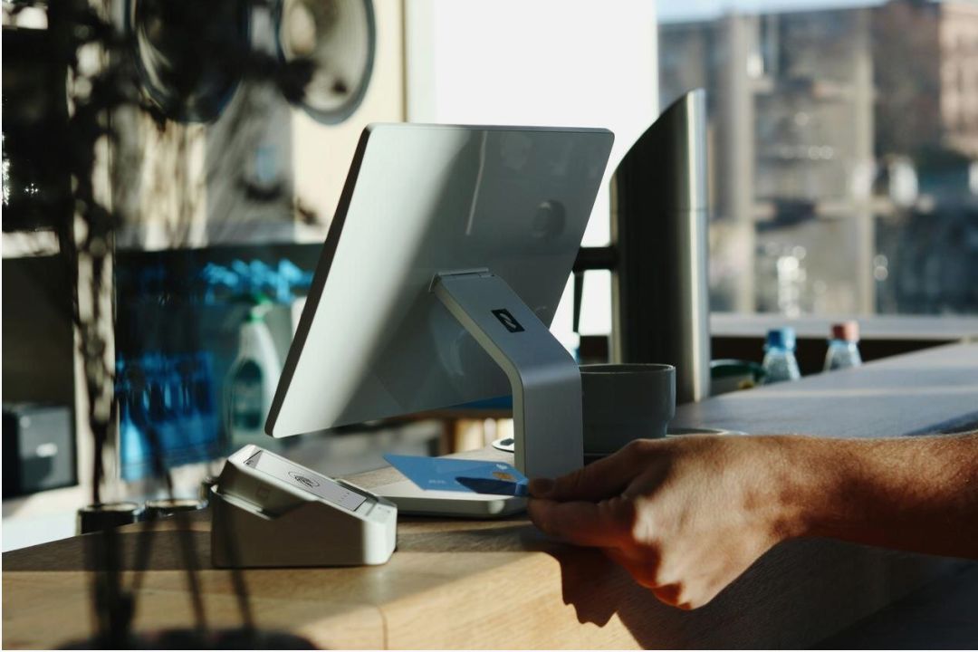 Hero — Product landing preview